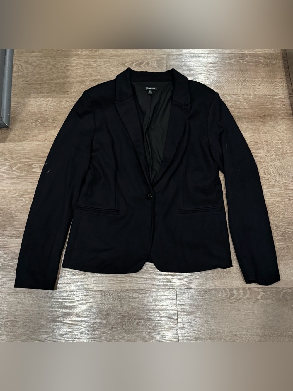 Versona Black Women's Single-Button Blazer